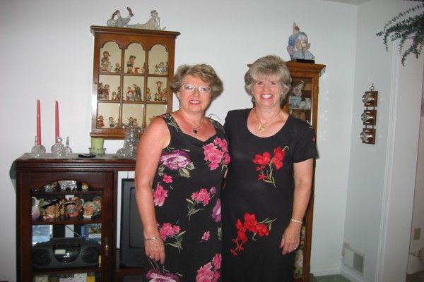 ../image/joan's reunion,joan & doris 9,2005 069.jpg